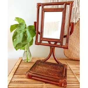 🎋 HOST PICK 🎉 Vintage Bamboo Square Framed Mirror - Stunning 🎋